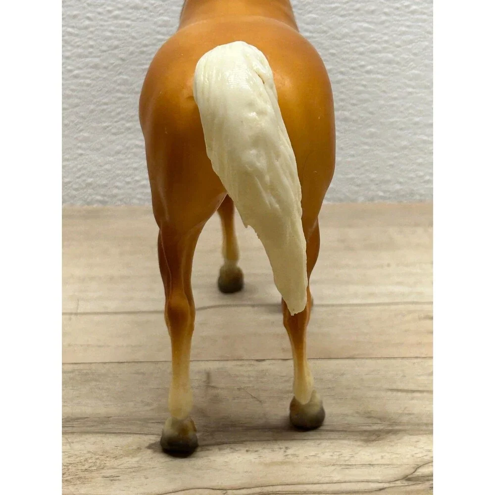 Vintage Breyer 1982 Family Mare Model # 5 Plastic Horse Mold